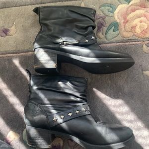 Ladies boots-